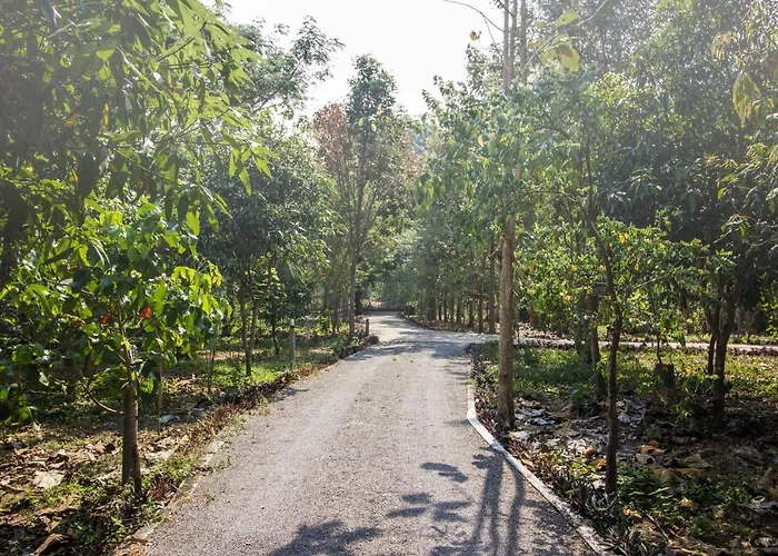ที่พักพร้อมอาหารเช้า Baan Naratawan สวนผึ้ง